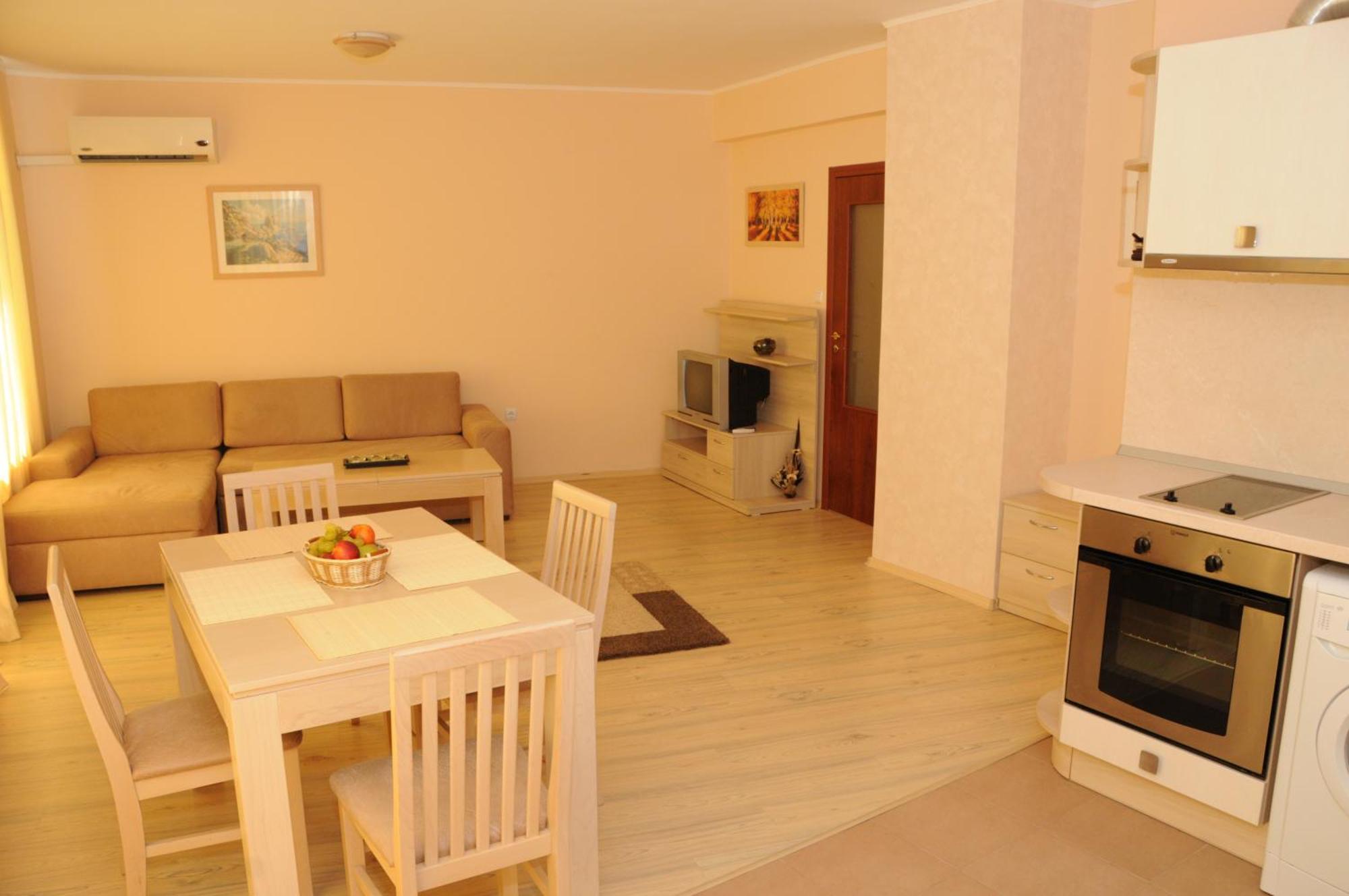 Yassen Holiday Village Sunny Beach Exterior photo