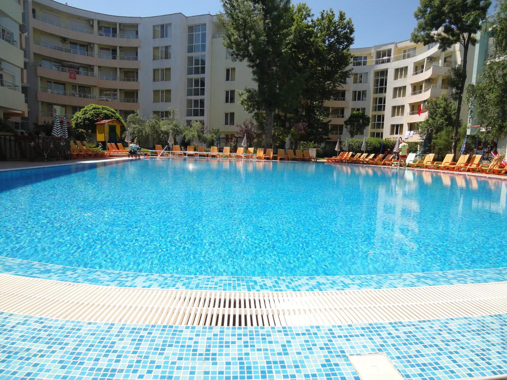 Yassen Holiday Village Sunny Beach Exterior photo