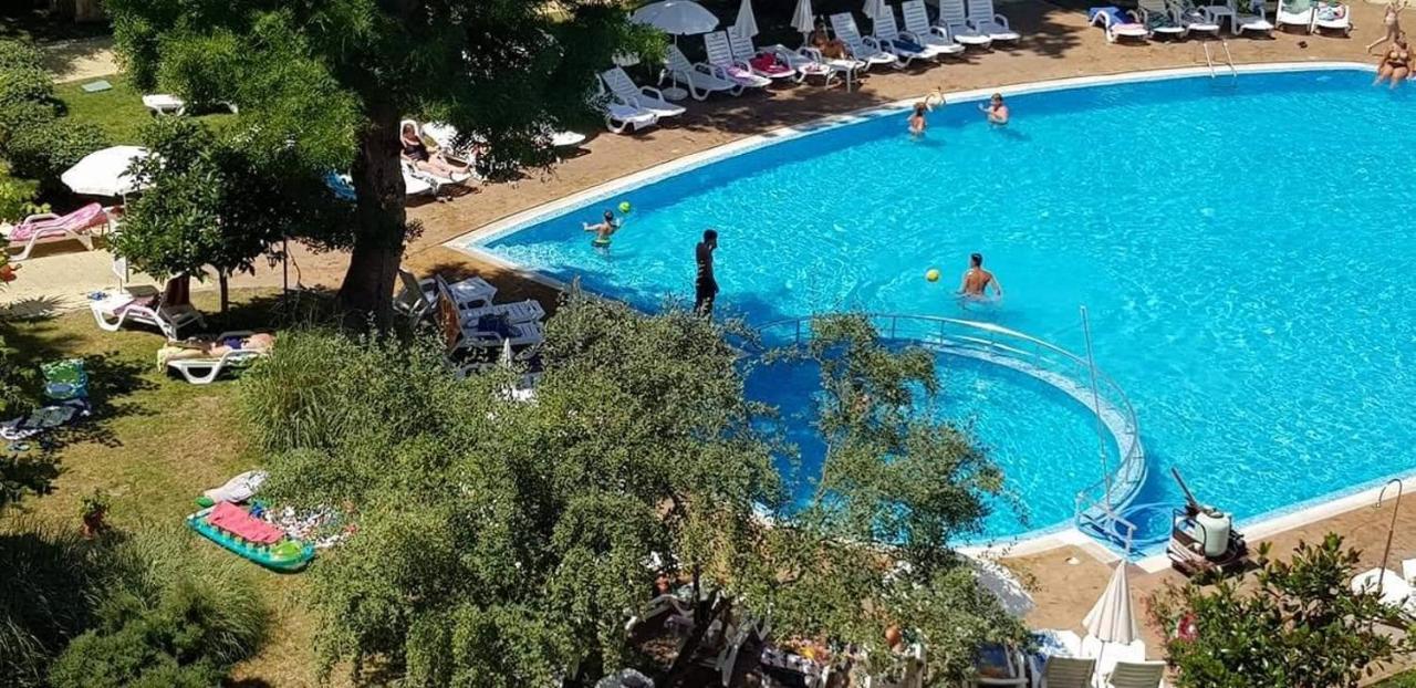 Yassen Holiday Village Sunny Beach Exterior photo
